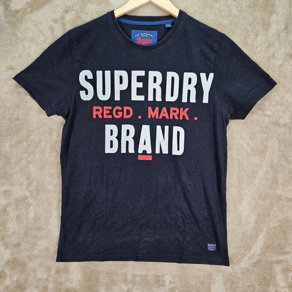 Superdry REGD . MARK . BRAND Graphic Print T-Shirt Mens Sz L Black Spell Out Tee